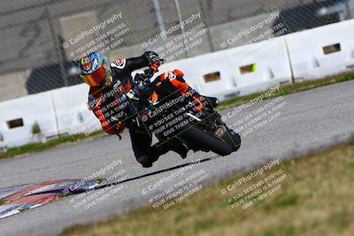 media/Jan-21-2023-Fastrack Riders (Sat) [[fcf3f88a30]]/Level 4/Session 3 Turn 9/